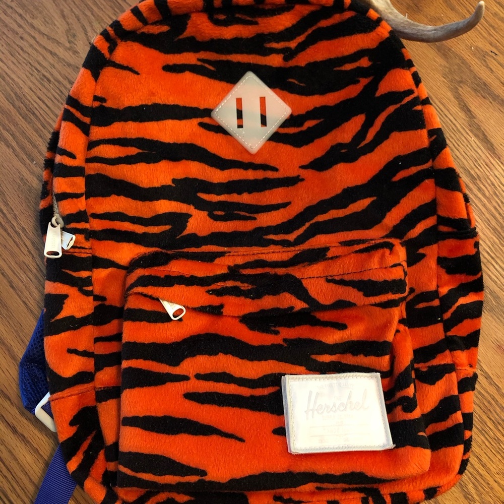 Herschel Tiger Stripe Backpack like new